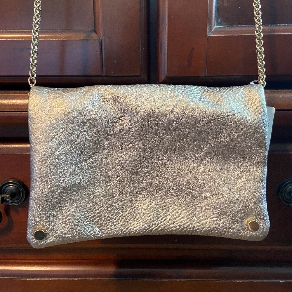 ‼️CLEARANCE‼️ Urban Outfitters kimchi blue metallic crossbody